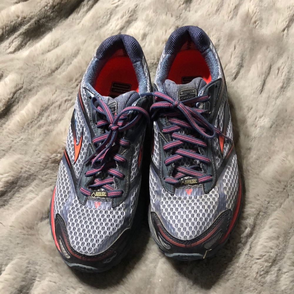 Brooks women’s Ghost 7